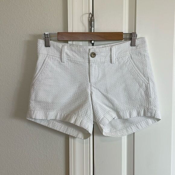 Lilly Pulitzer Callahan Shorts - Picture 1 of 2